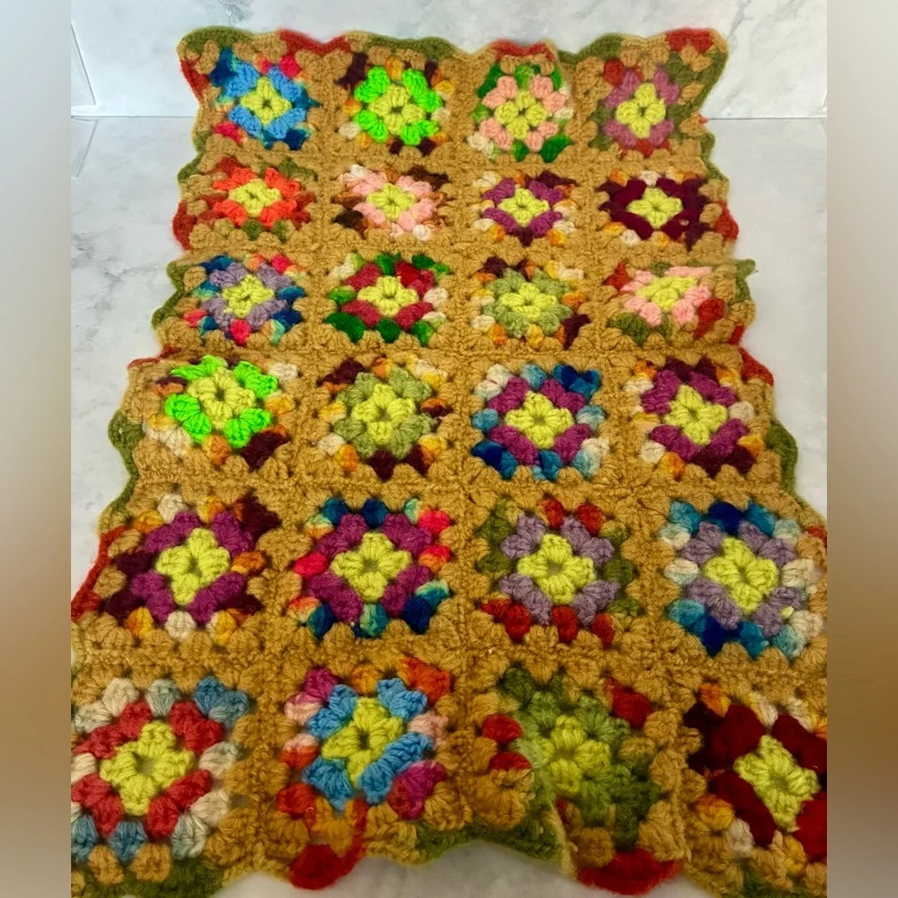 Retro Vintage Crochet Granny Square Placemat 21 inches X 13.5 inches